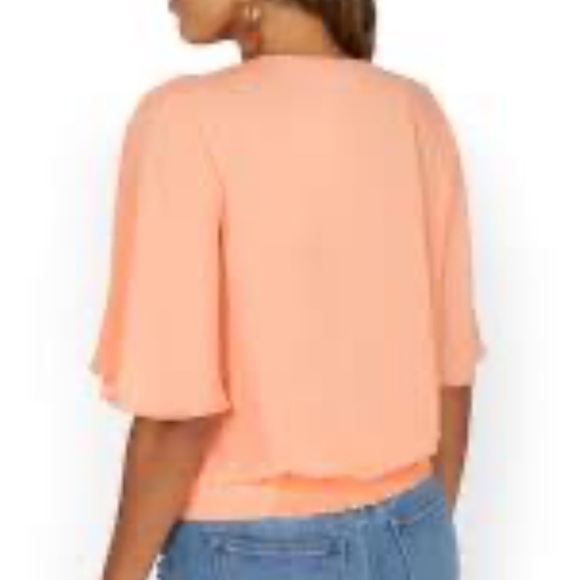 NWT NY&Co Lily & Cali Designer Collection Bell Sleeve V-neck Blouse in Peach M - Picture 2 of 6
